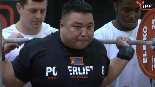 Б.Чимэдцэрэн: Амьдрал, спорт хоёр адилхан. Тэмцсэн нь хожиж, шантарсан нь унадаг